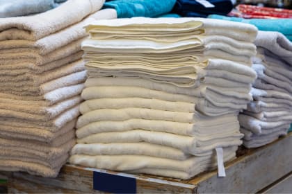 Small Towels Buyers - Wholesale Manufacturers, Importers