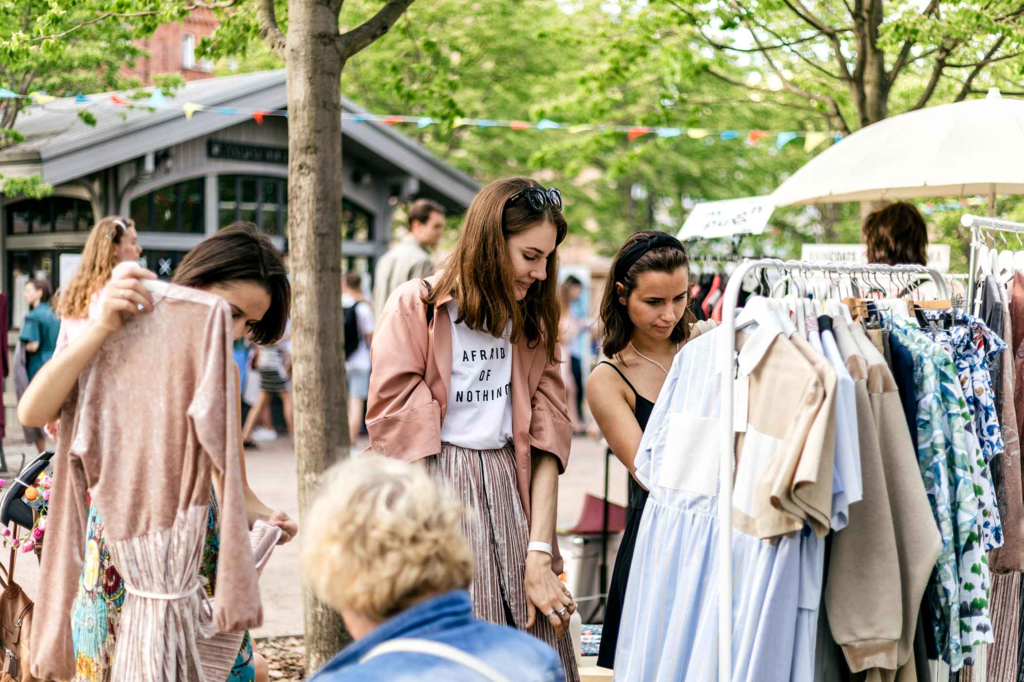 Sustainable design, second-hand clothes: How you can become a