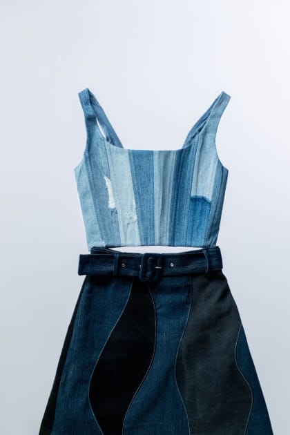 Denim outfits you can create for a 2000s fashion collection